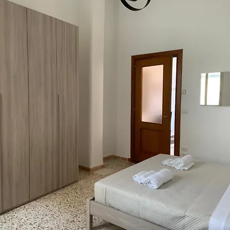 Elena 2